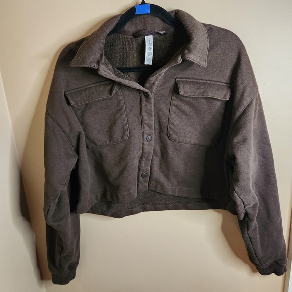 ALO Yoga Jackets & Blazers - Alo Yoga Renown Jacket Brown Cropped Button Up Jacket Small